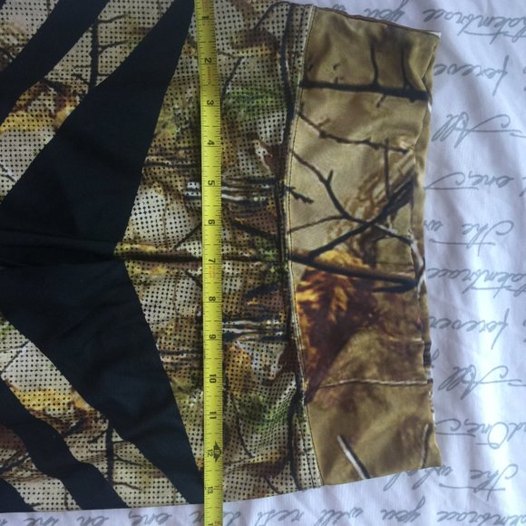 Very Petite Real Tree Polyester Spandex Leggings and Tank - Picture 2 of 11